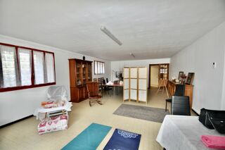  Maison à vendre 12 pièces 350 m²