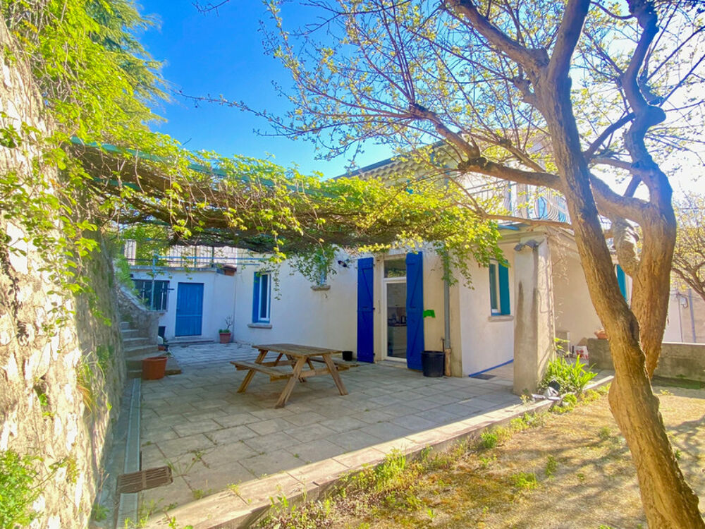 Maison à vendre 7 pièces (07)