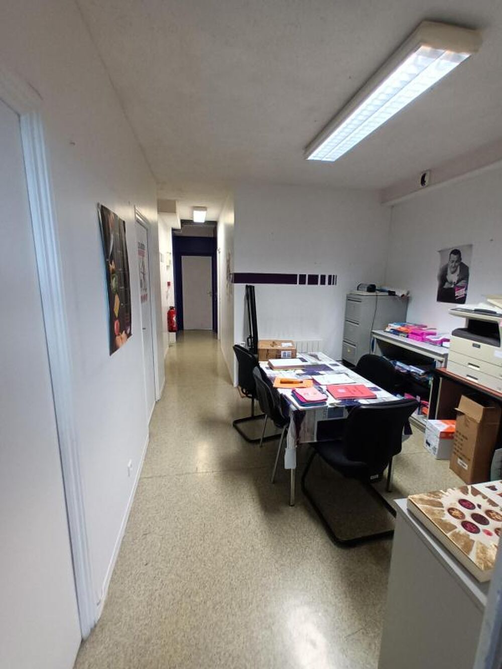   Rodez-Avenue de Paris,local professionnel de 162 m² environ 