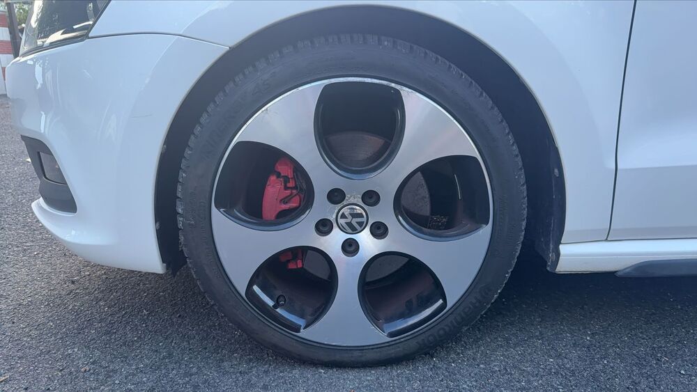 Polo V 1.4 TSI 180 DSG7 GTI - Automatique Toit ouvrant 2011 occasion 45240 Ligny Le Ribault