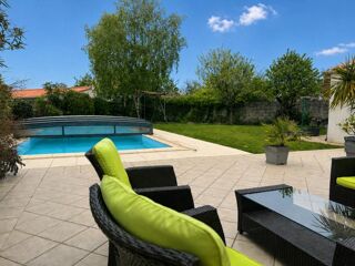  Maison à vendre 8 pièces 180 m²