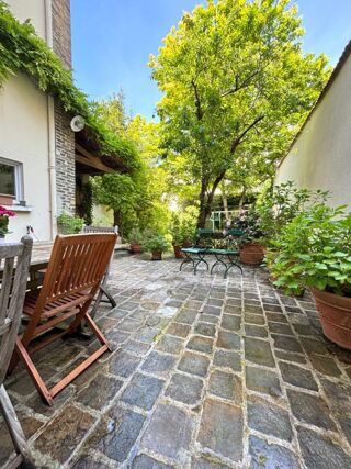  Maison � vendre 10 pi�ces 280 m�
