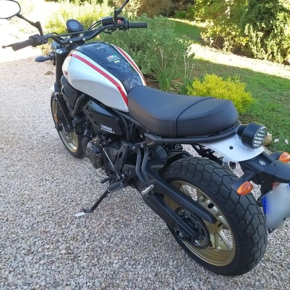 YAMAHA 2021 occasion 46130 Saint Michel Loubejou