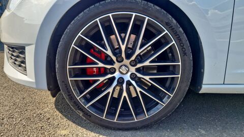 Leon ST III 2.0 TSI 290 DSG6 Cupra - Automatique 2016 occasion 50240 Saint James