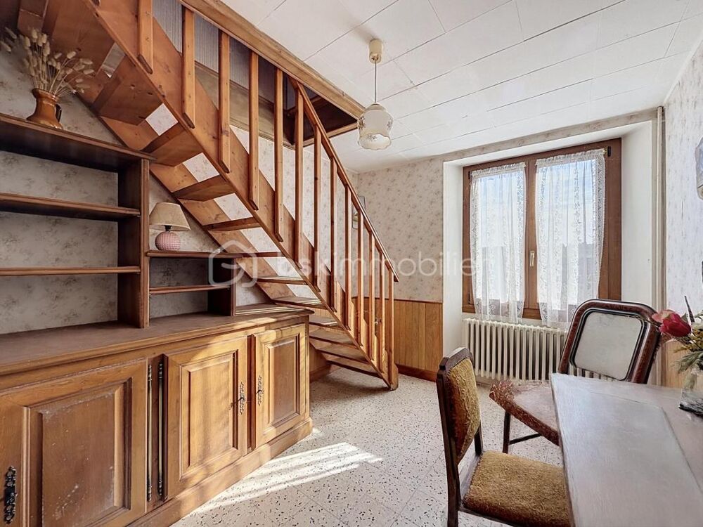 Vente Maison Maison mitoyenne à fort potentiel de 126m2 Talus saint prix