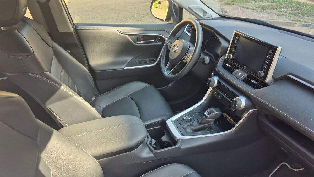 RAV 4 2.5 VVT-iE 222 Hybrid AWD-I E-CVT Lounge - Premi&egrave;re main Aut 2021 occasion 89310 Noyers