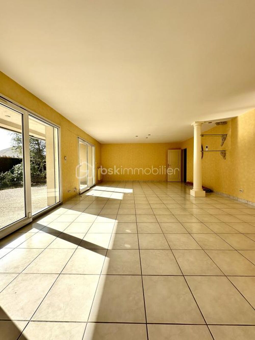 Vente Propriété/Château RARE à Ballan-Miré, Maison 3 chambres, plain-pied, avec jardin et piscine, sans vis à vis Ballan mire