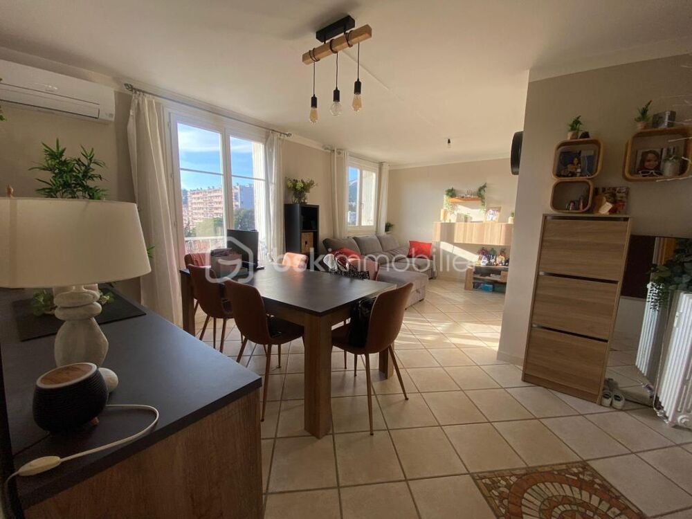 Vente Appartement Beau T4 de 66m² dernier étage Toulon