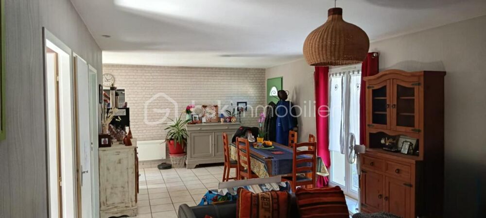 Vente Maison Charmant pavillon en campagne dans le cœur tranquille de Saint-Vincent-la-Chatre Saint vincent la chatre