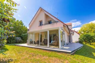  Villa à vendre 6 pièces 200 m²