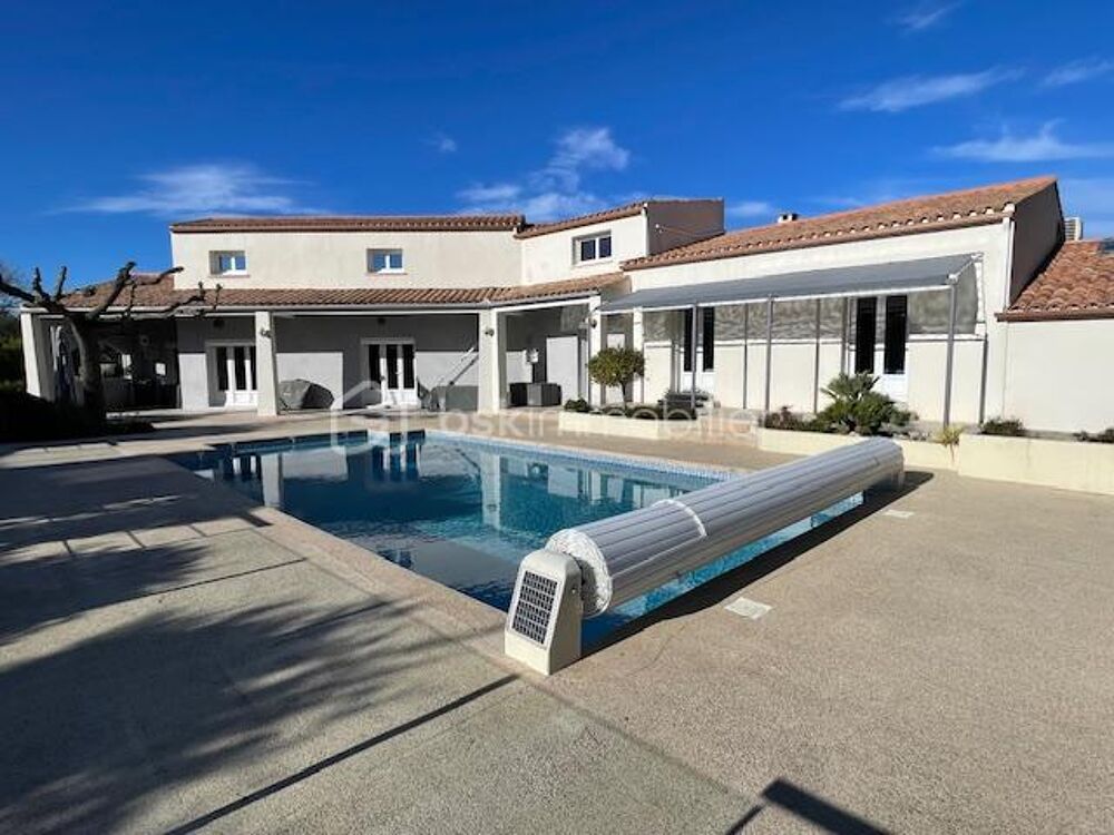 POUSSAN VILLA DE TYPE 8 SUR UNE PARCELLE DE 2000 M² ENVIRON PISCINE ET ANNEXE DE 147 M²