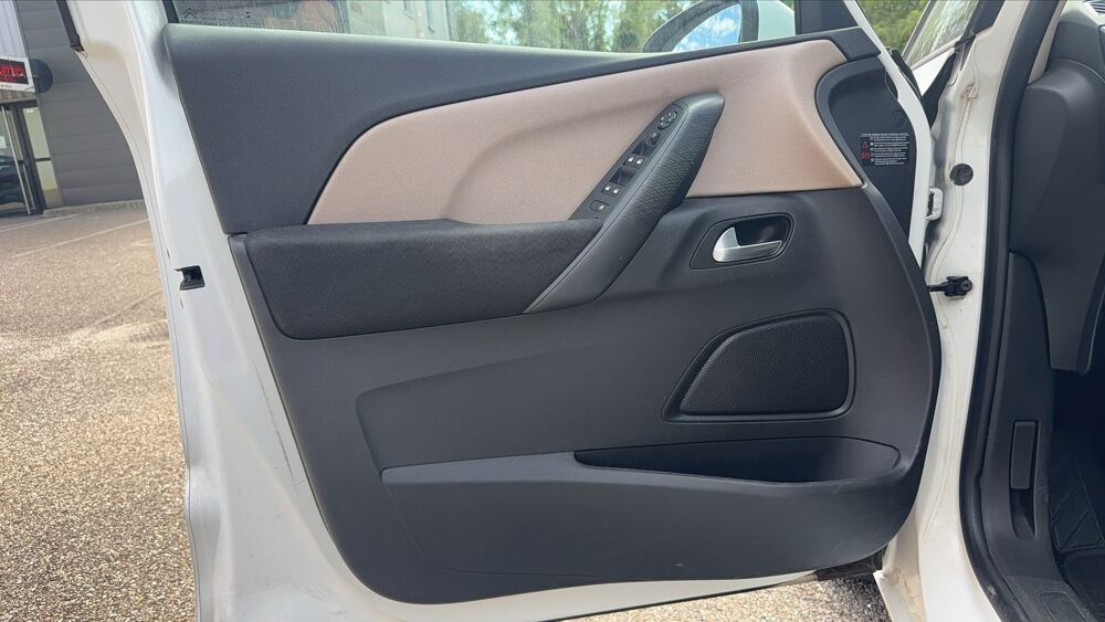 C4 Picasso 1.2 PureTech 130 Feel 2015 occasion 69800 Saint Priest