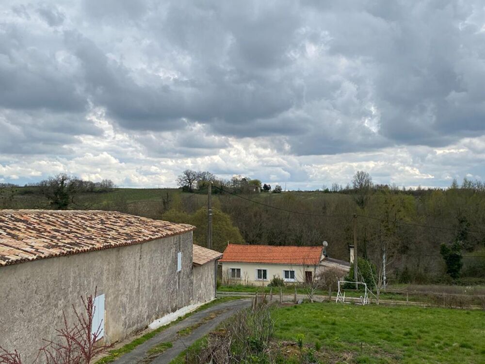 Maison à Doulezon, proche Gensac 152 m2, 4 chambres, dépendance et jardin