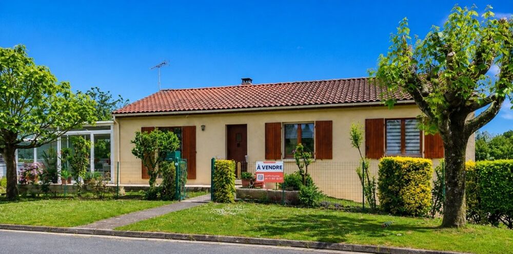 Maison à vendre 4 pièces CHALAIS (16)