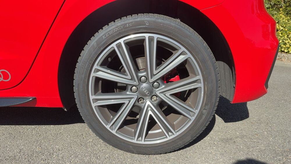 A1 2.0 TFSI 200 S-Tronic 6 S line 2019 occasion 35300 Fougeres