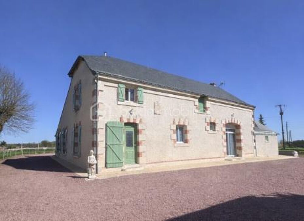 ? Propriété dexception aux portes de Sonzay  Charme, volumes et potentiel unique ?