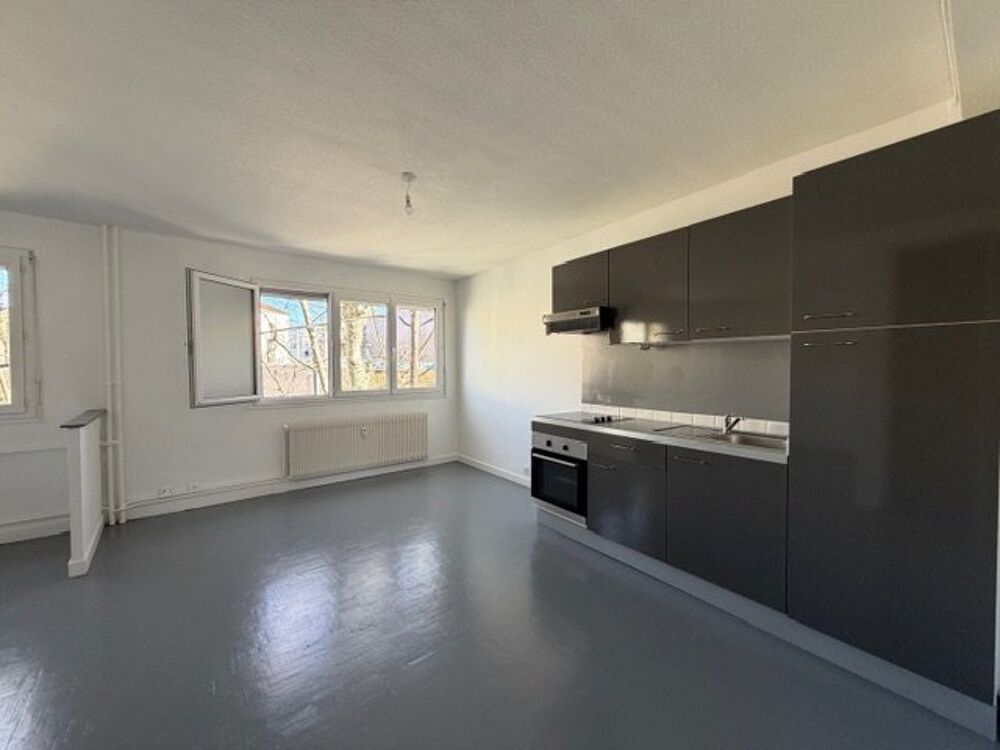Vente Appartement Appartement T3 – 65 m² avec parking – proximité chateaucreux louer pour investisseur Saint etienne