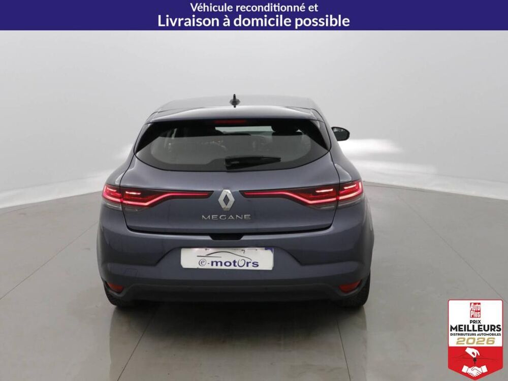 M&eacute;gane IV Berline TCe 115cv Zen 2022 occasion 10150 Lavau