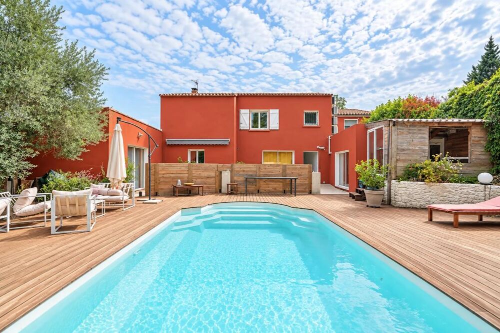 Vente Maison PLAISSAN (34230) – ENSEMBLE IMMOBILIER – 5 APPARTEMENTS – TERRAIN 1 055 M² – PISCINE – POTENTIEL LOCATIF Plaissan