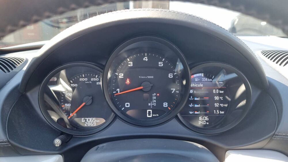 Boxster 2.0 300 PDK7 . - Automatique Entretien constructeur 2019 occasion 86000 Poitiers