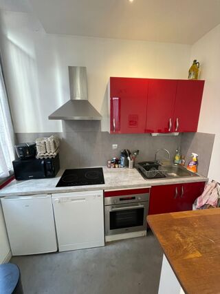  Immeuble � vendre 14 pi�ces 260 m�