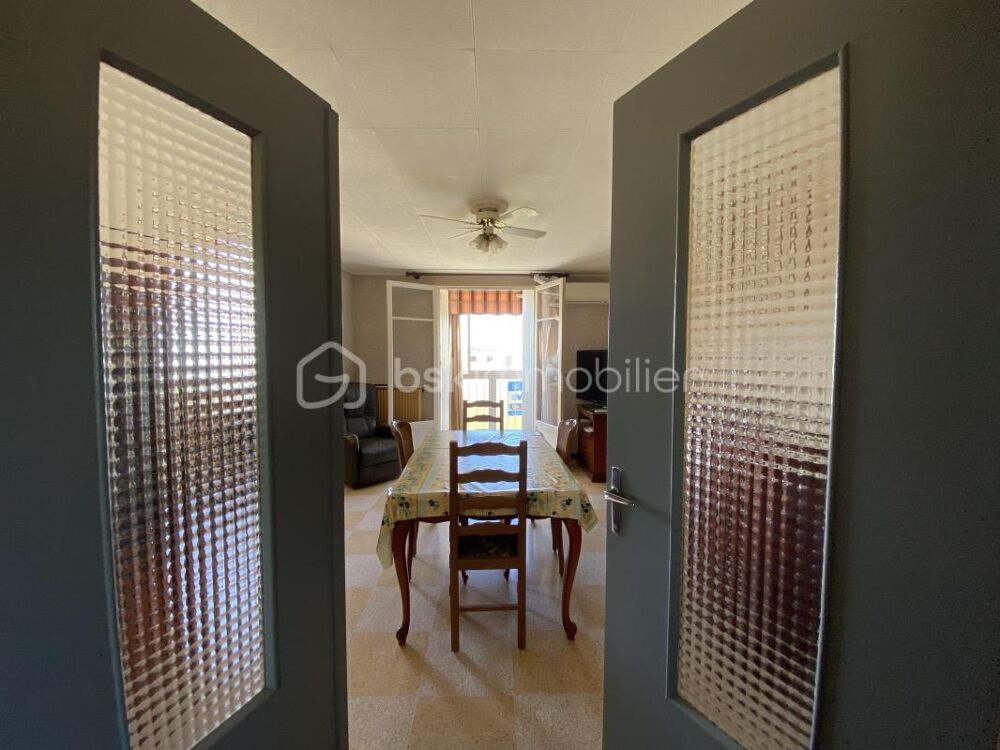 EXCLUSIVITE !!! *** APPARTEMENT TRAVERSANT AVEC CAVE DERNIER ETAGE TOULON ***