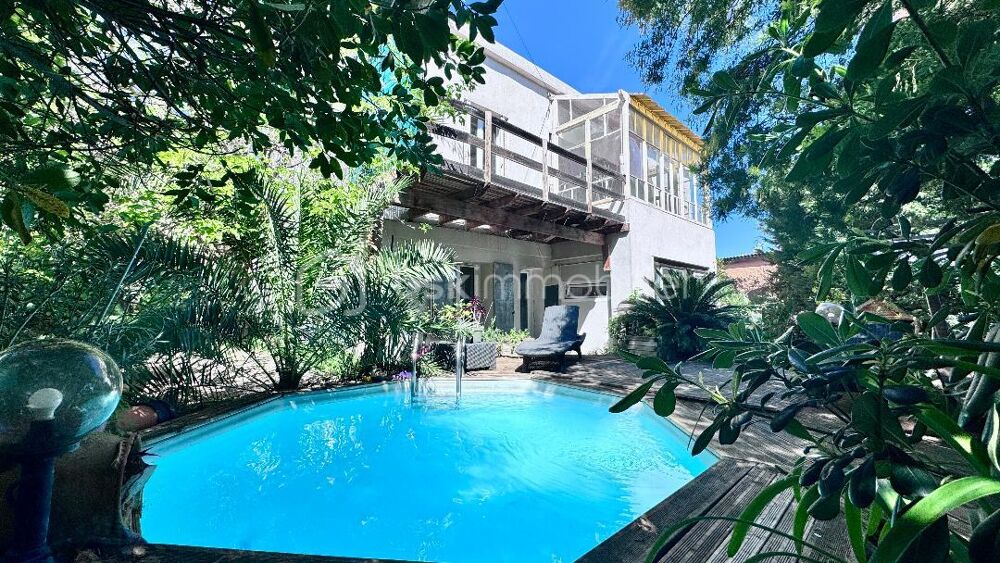 Achat d'une Maison de caractère rénovée 179 m² 4 chambres Terrain arboré avec piscine à Toulon