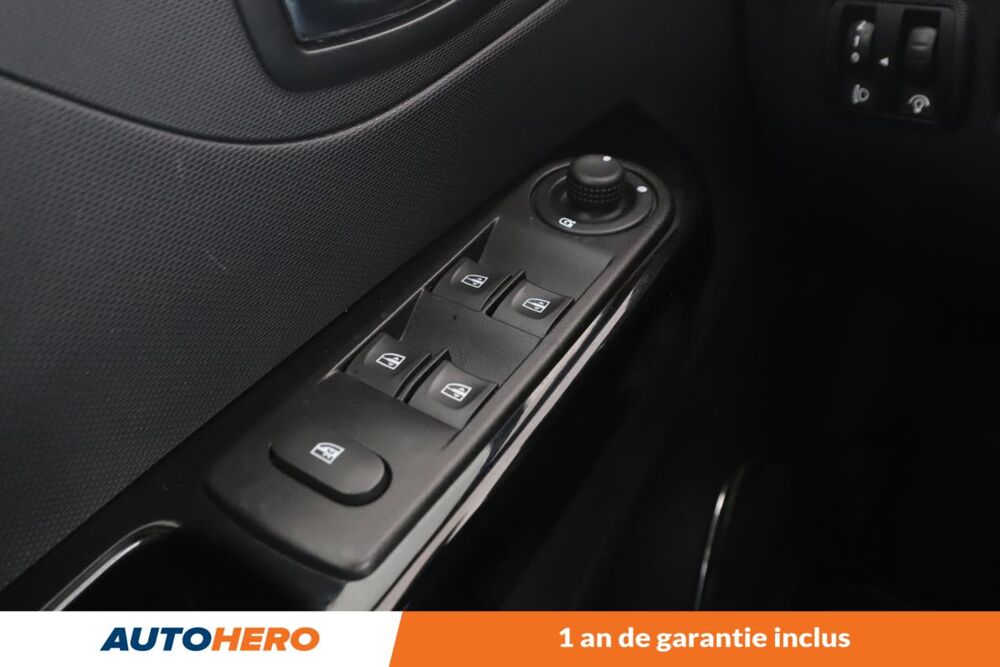 Captur 1.2 TCe Energy Intens EDC 120 ch 2015 occasion 92130 Issy-les-Moulineaux