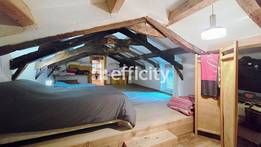 � vendre  Maison Vals-les-Bains (07600)