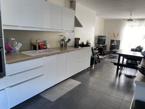 A vendre ROANNE MAISON DE VILLE en DUPLEX - JARDIN de 86 m2 et TERRASSE de 17 m2 - 3 CHAMBRES 169000 Roanne (42300)