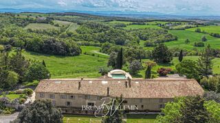  Propriété/château à vendre 15 + pièces 561 m²
