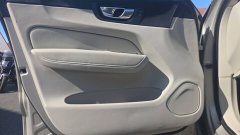 XC60 T8 2.0 Ti 392 Plug in Hybrid AWD Geartronic8 Inscription Lux 2019 occasion 59496 Salome