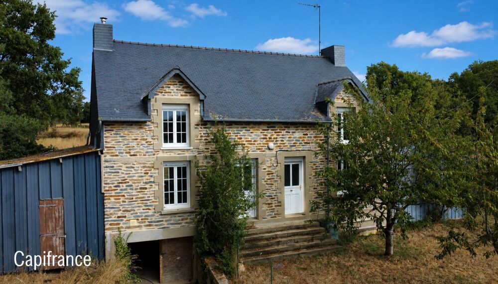 TRÉAL  Maison en pierre rénovée en 2022 sur 8 300 m² avec 2 hangars