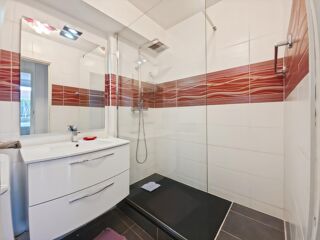  Appartement � vendre 3 pi�ces 64 m�