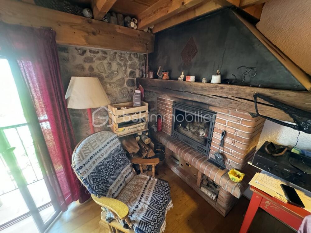 Vente Maison Maison de village avec petit jardin Coustouges