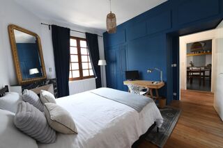  Appartement à louer 3 pièces 100 m²