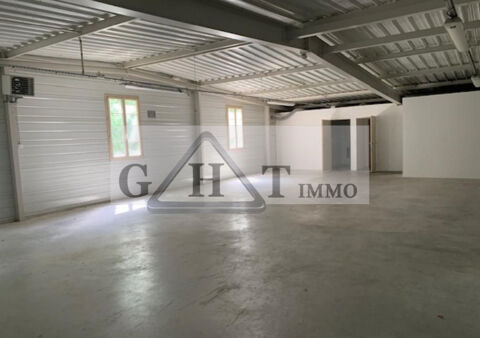 ENTREPOT/ BUREAU A LOUER VILLERS-COTTERETS 1400 02600 Villers cotterets