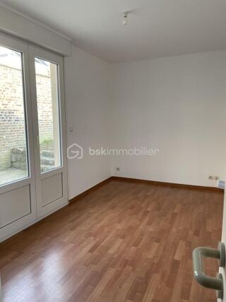  Immeuble � vendre 7 pi�ces 220 m�