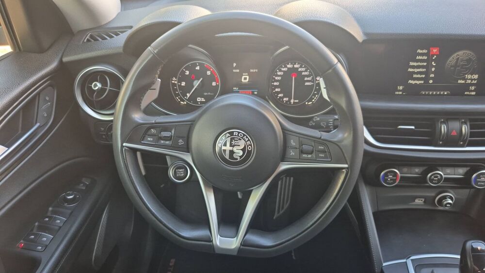 Stelvio 2.2 JTD 150 BVA8 Business 2018 occasion 78310 Maurepas