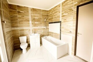  Maison � vendre 6 pi�ces 130 m�