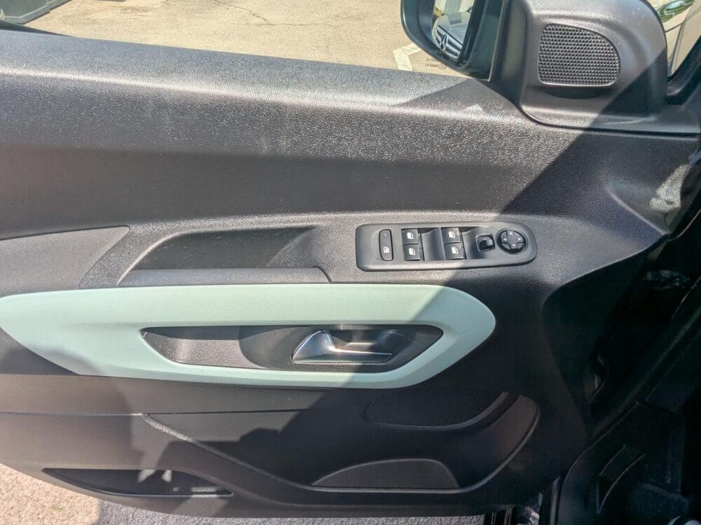 Berlingo III TAILLE M 1.5 BLUEHDI 100 S&S LIVE BV6 2021 occasion 78240 Chambourcy