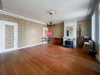  Maison � vendre 8 pi�ces 266 m�