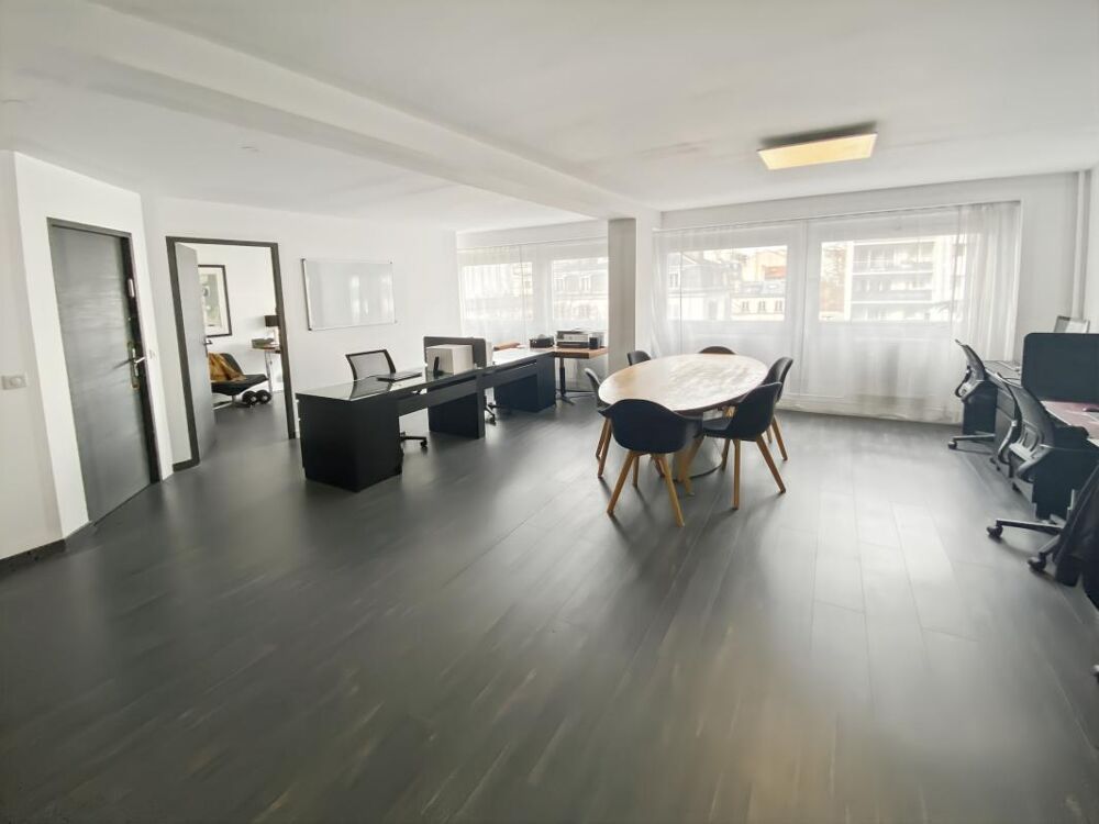   Bureaux fonctionnels et équipés situés au coeur de ville de Vincennes 