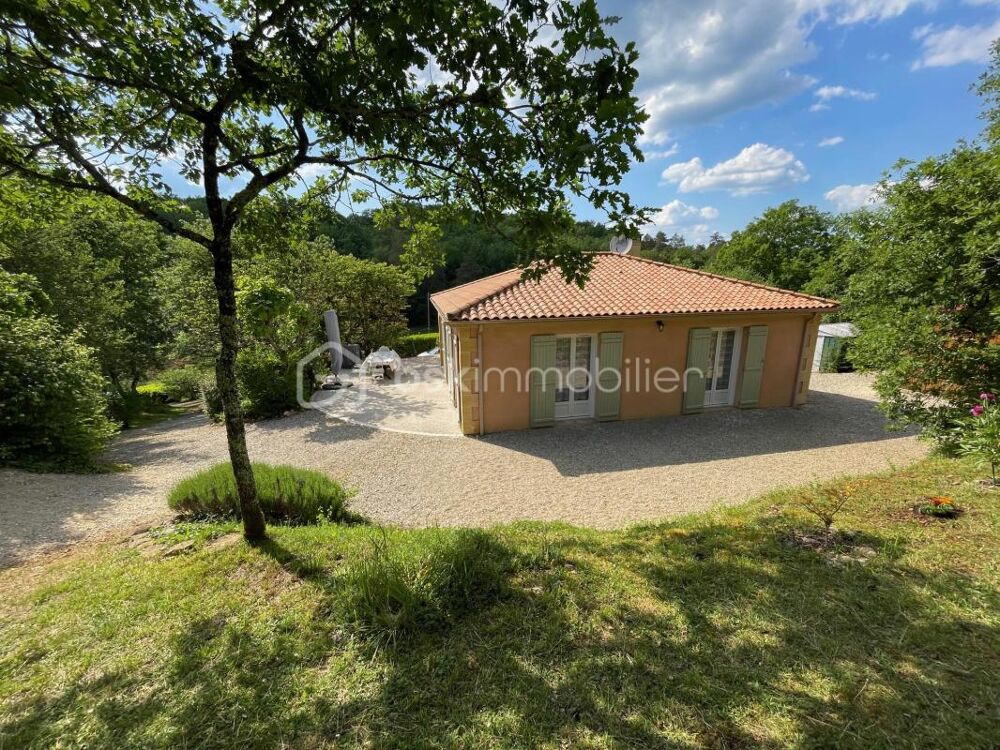 Maison sur sous-sol complet rénovée avec soins sur 3532 m² de terrain non clos