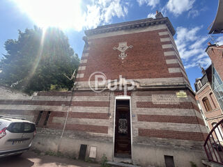  Immeuble � vendre 7 pi�ces 140 m�