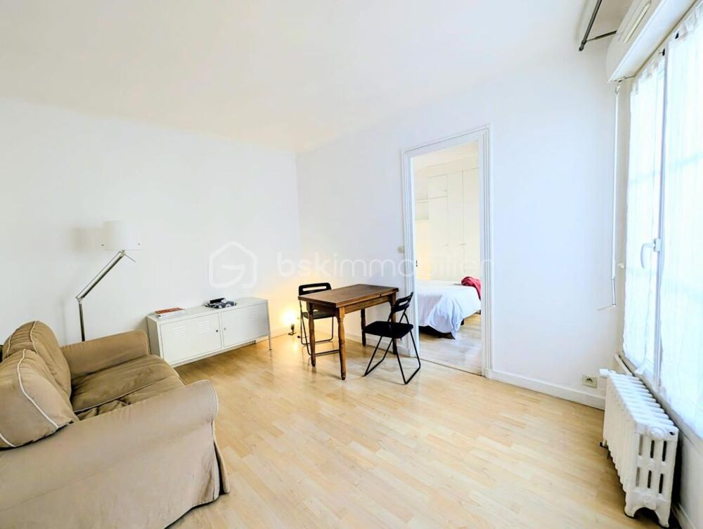 Vente Appartement Appartement 2 pièces de 30 m² – Arrière-cour paisible – Cave – Paris 13