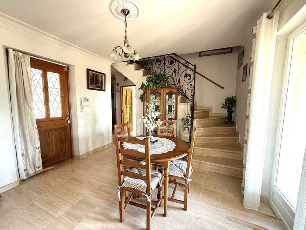 � vendre  Propri�t�/ch�teau Lauris (84360)