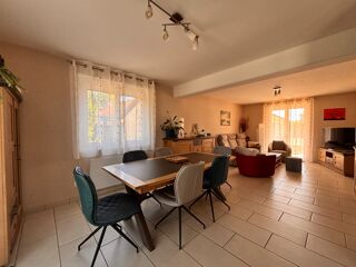  Maison à vendre 7 pièces 179 m²