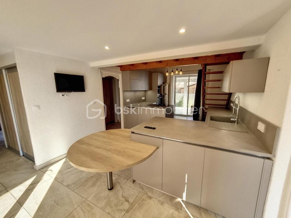 A VENDRE VILLA TROIS FACES DE 100M² A SAINT CYPRIEN PLAGE - SECTEUR AYGUAL - TROIS CHAMBRES - CLIMATISATION REVERSIBLE - PISCINE