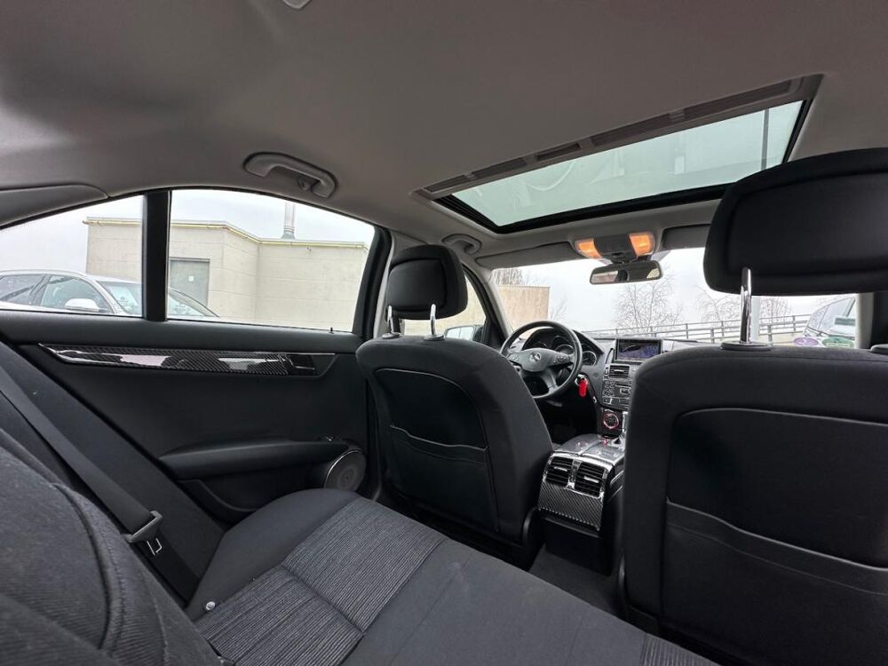 Classe C III 300 ELEGANCE 7-TRONIC 2010 occasion 78240 Chambourcy